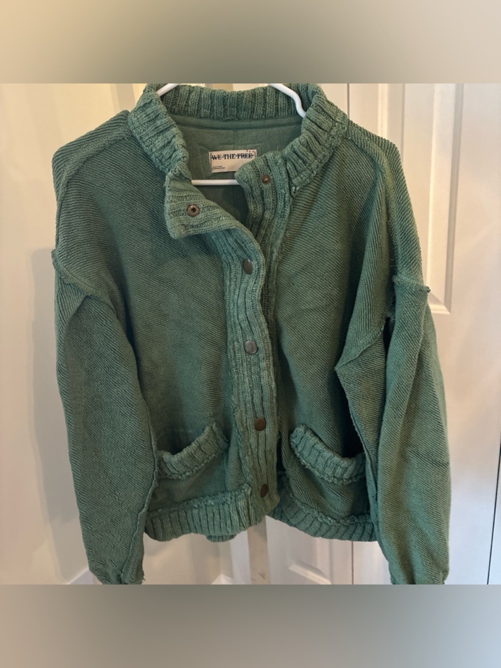 Free people cute in this cardi size small nwot - Picture 3 of 6